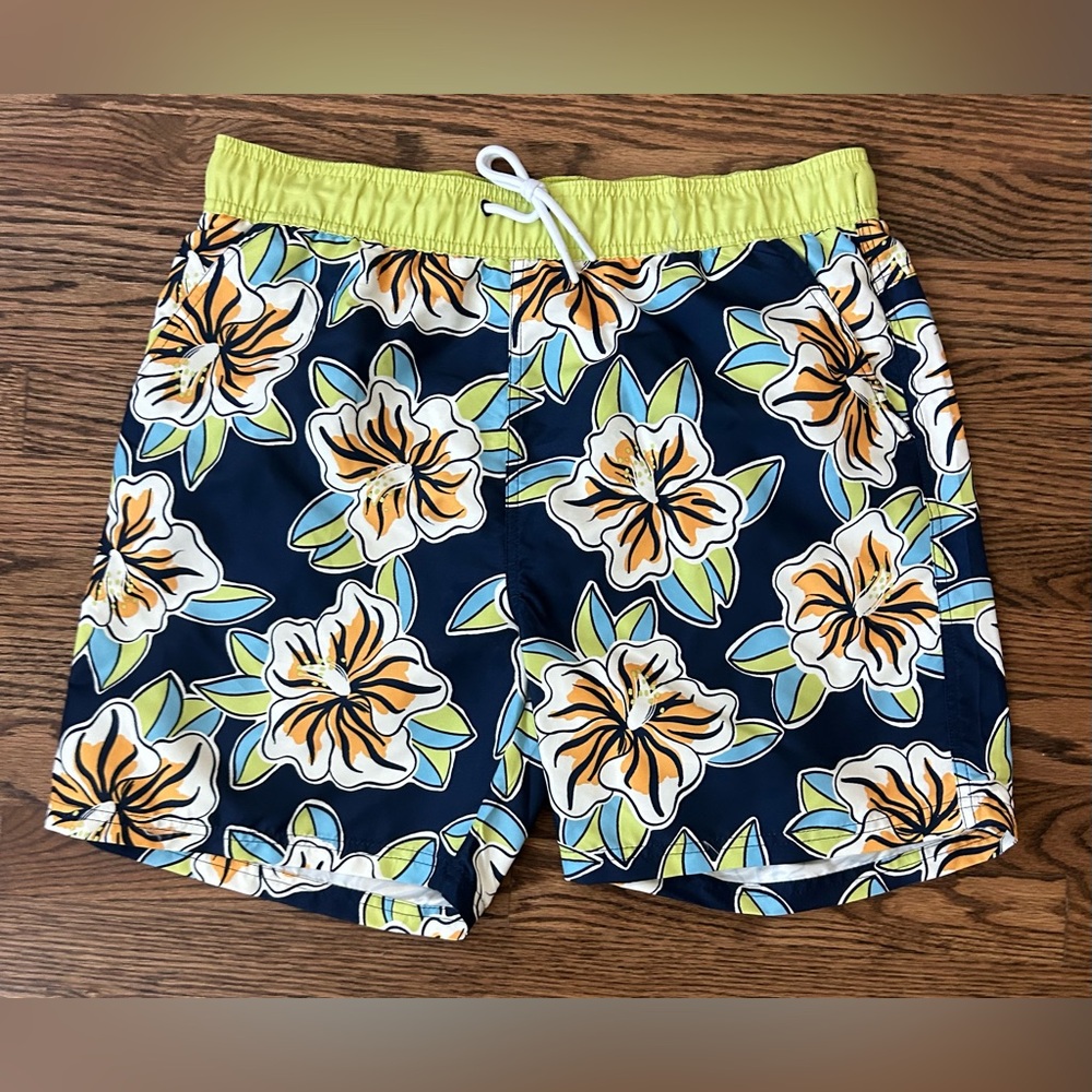 SVRN Sovereign Code Swim Trunks Mens Flower Hawaiian Design Size Large NWOT